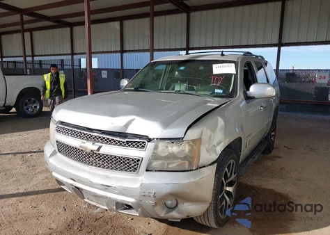 2011 Chevrolet Tahoe Lt из США, поврежденный, VIN 1GNSCBE02BR152078